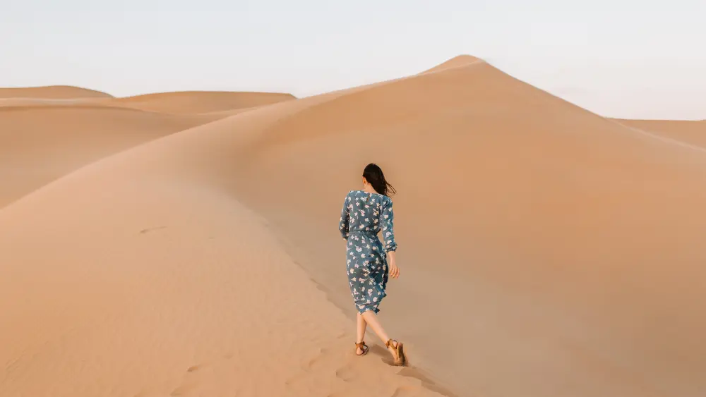woman in a breezy organic cotton kurti in a desert