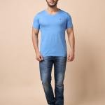 BERRYBLUES Solid Men V Neck Blue T-Shirt