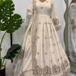 Ivory Chinon Silk Suit With Dupatta