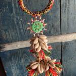 Decorative bangle with cowrie
